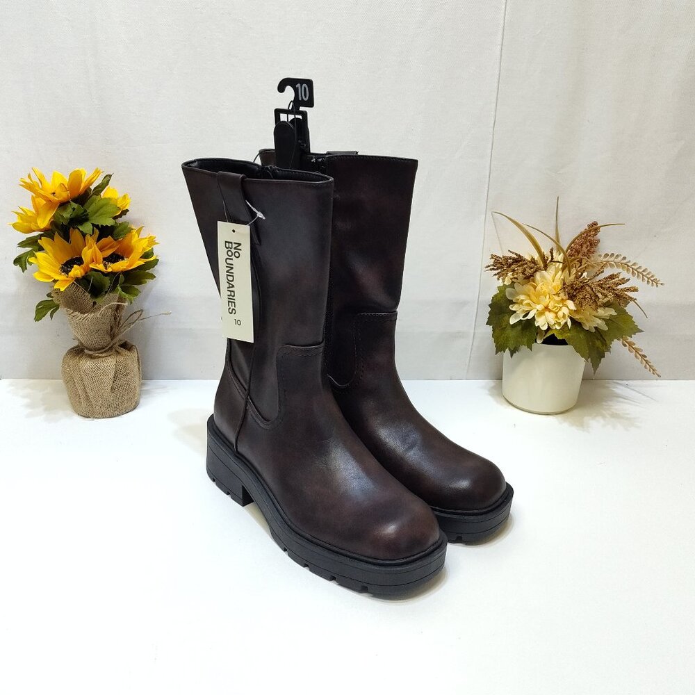 No Boundaries Lug Pull On Side Zip Boot 2.2" Heel True To Size WMNS US Sz 10 NWT
